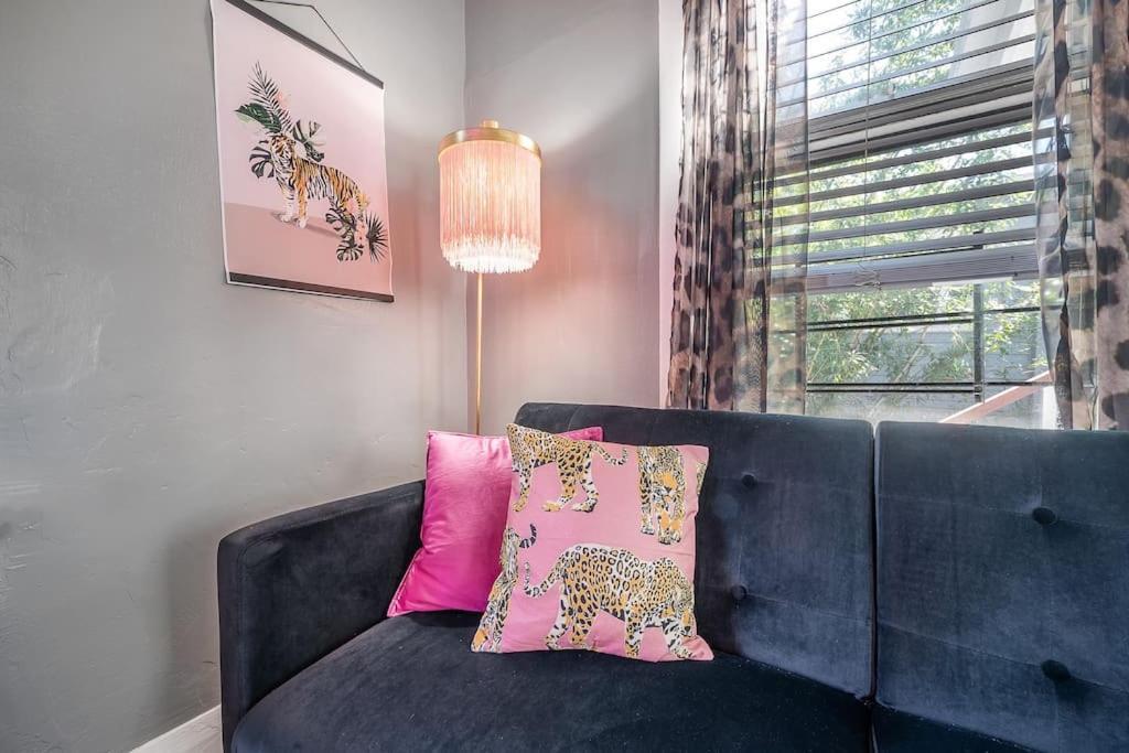 Jungle Themed Apt. Close To Coffee, Food + Shops! 坦帕 外观 照片